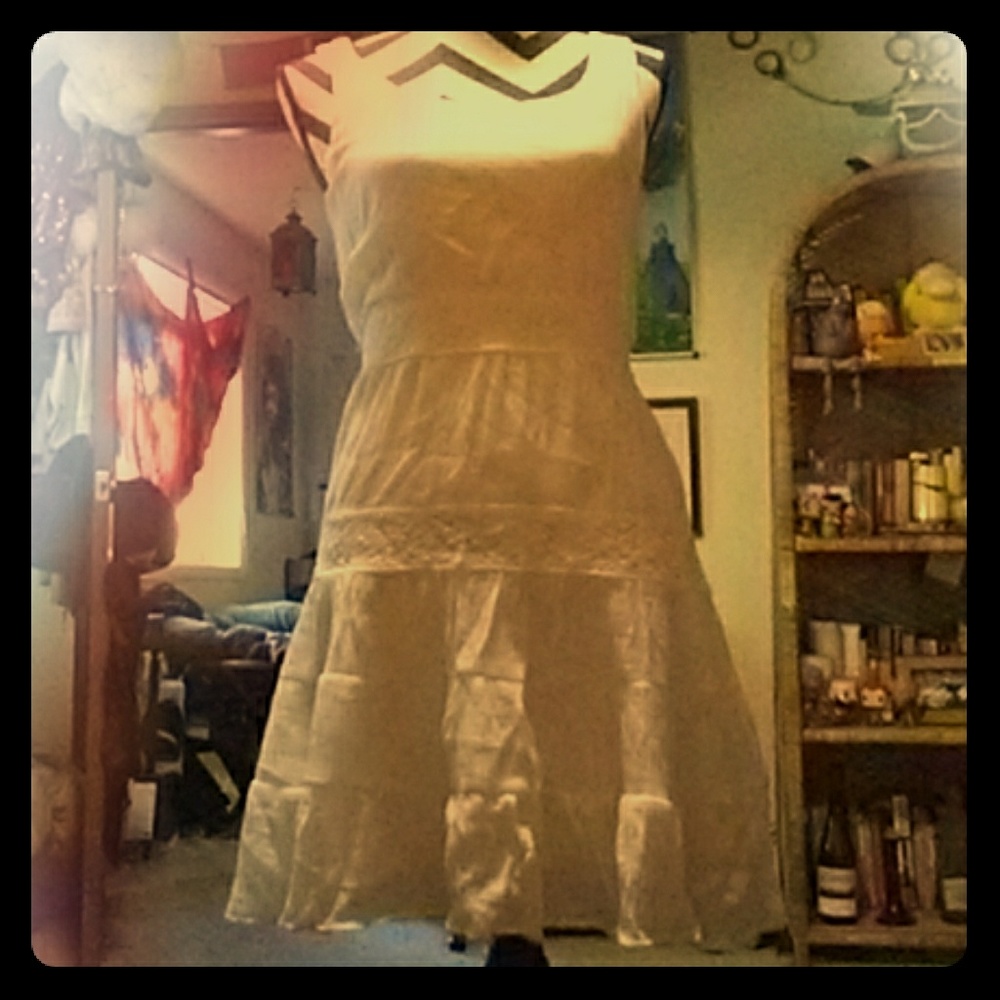 White Lily Rose Boho Dress